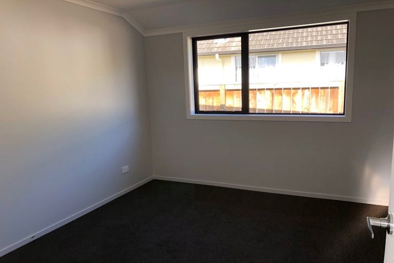 Photo of property in 4/23 Montgomery Crescent, Bader, Hamilton, 3206