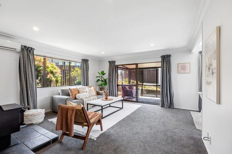 Photo of property in 13 Tupaea Place, Otumoetai, Tauranga, 3110