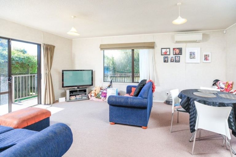 Photo of property in 160b Old Farm Road, Hamilton East, Hamilton, 3216