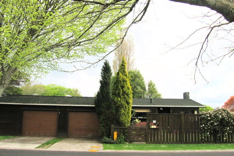 Photo of property in 6 Egmont Road, Ngongotaha, Rotorua, 3010