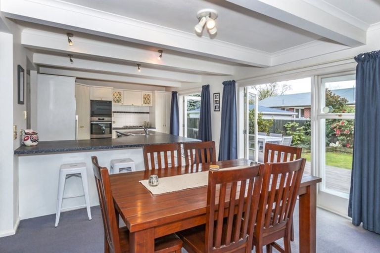Photo of property in 35 Ashbourne Street, Burnside, Christchurch, 8053
