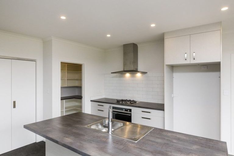 Photo of property in 34 Varsity Heights, Fitzherbert, Palmerston North, 4410