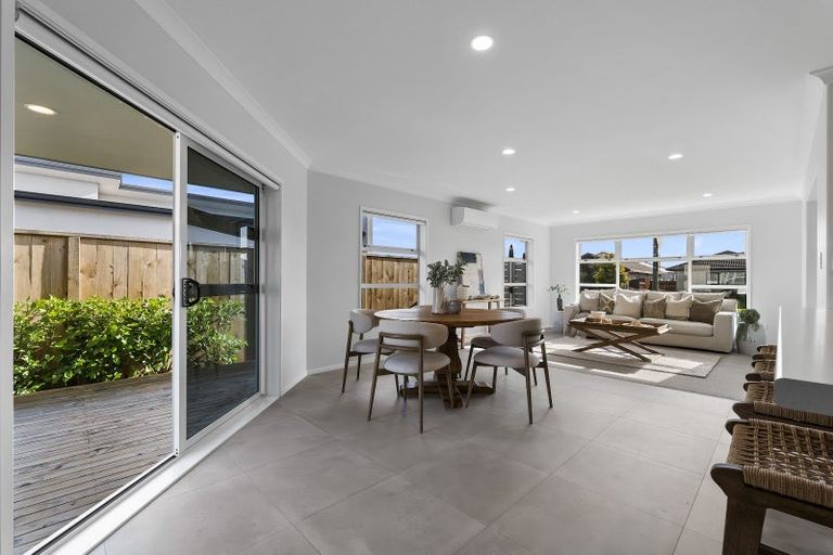 Photo of property in 304 Carmichael Road, Brookfield, Tauranga, 3110