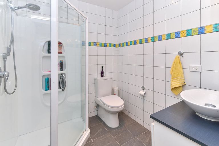 Photo of property in 4 Cotton Place, Opaheke, Papakura, 2113