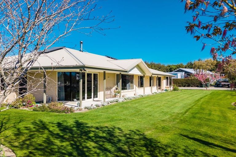 Photo of property in 4 Allan Street, Waimate, 7924