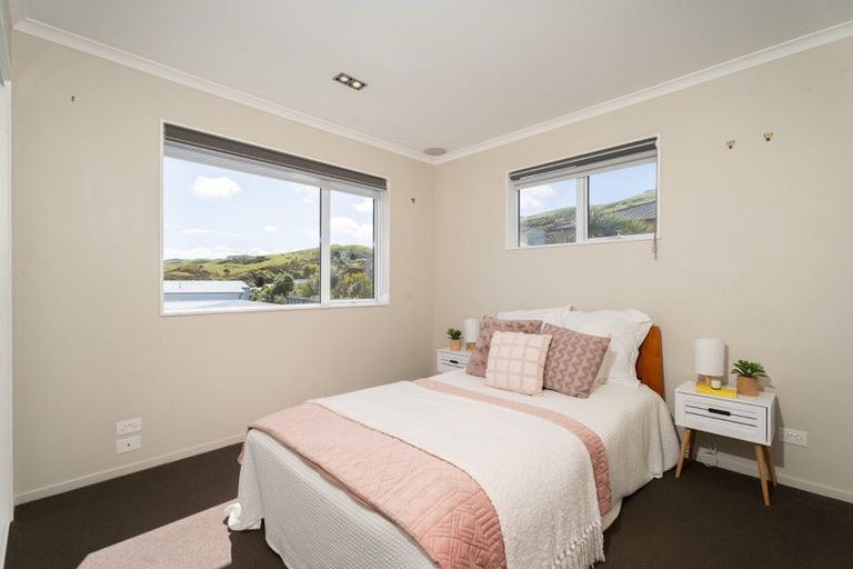 Photo of property in 64 Woodridge Drive, Woodridge, Wellington, 6037