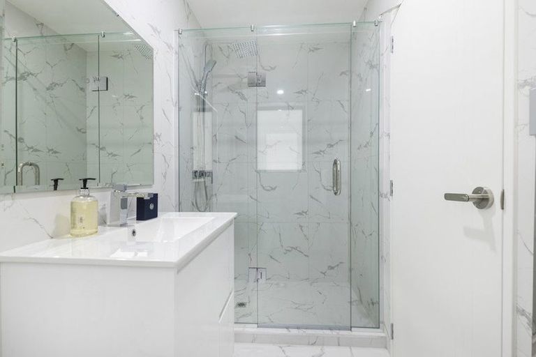 Photo of property in 14c Kairanga Street, Mangere East, Auckland, 2024