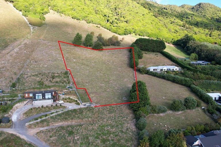 Photo of property in 251 Huia Street, Waikanae, 5391