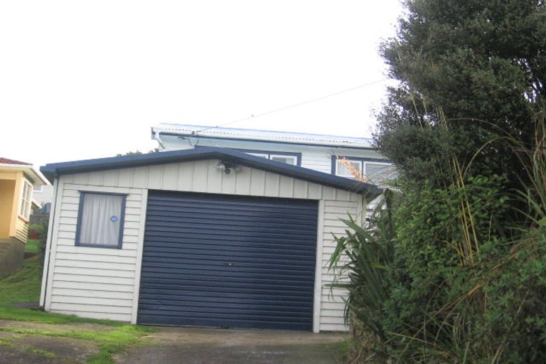 Photo of property in 105 Ironside Road, Johnsonville, Wellington, 6037