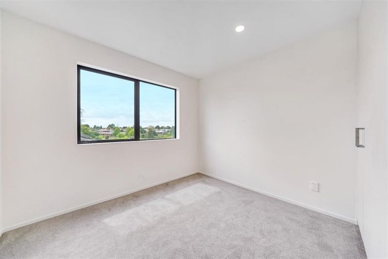 Photo of property in 6/2 Wood Street, Papakura, 2110