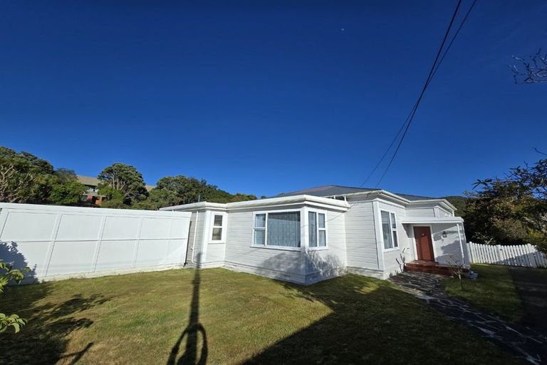 Photo of property in 26 Marsden Avenue, Karori, Wellington, 6012