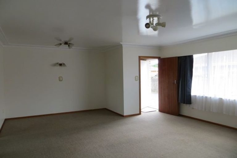 Photo of property in 2/37 Huia Road, Papatoetoe, Auckland, 2025