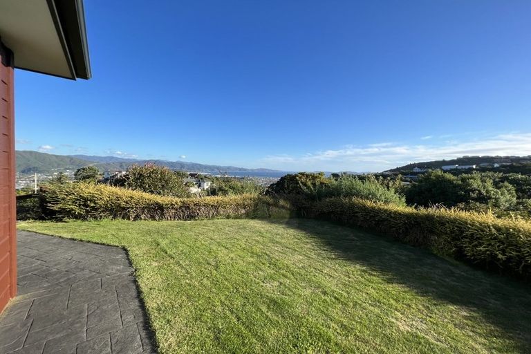Photo of property in 12a Pekanga Road, Normandale, Lower Hutt, 5010