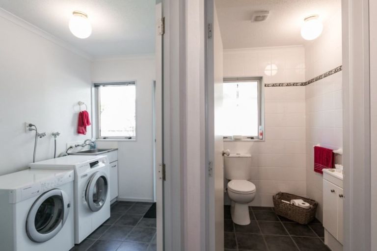 Photo of property in 5 Kingsgate Way, Havelock North, 4130