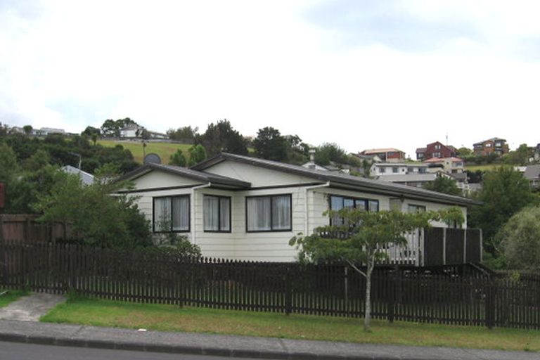 Photo of property in 78 West Harbour Drive, West Harbour, Auckland, 0618