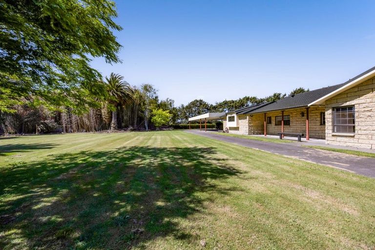 Photo of property in 290 Waihi Road, Hawera, 4673