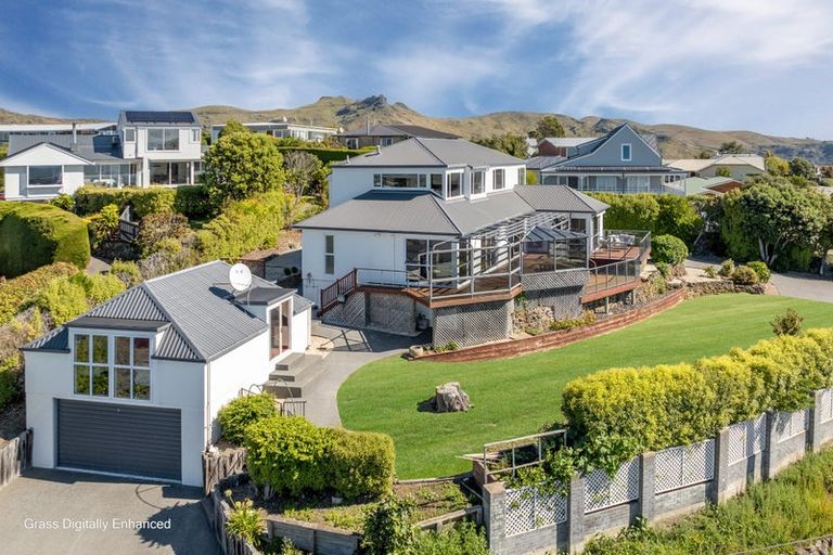 Photo of property in 12 Belleview Terrace, Mount Pleasant, Christchurch, 8081