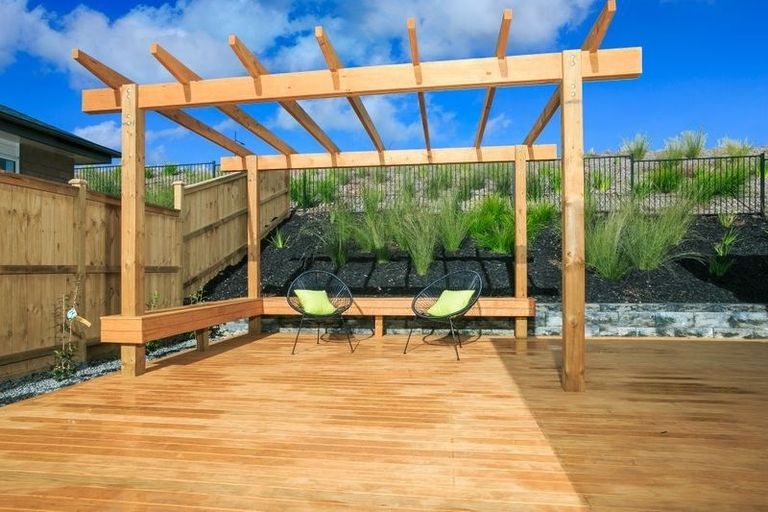 Photo of property in 23 Jeroboam Loop, Kumeu, 0810