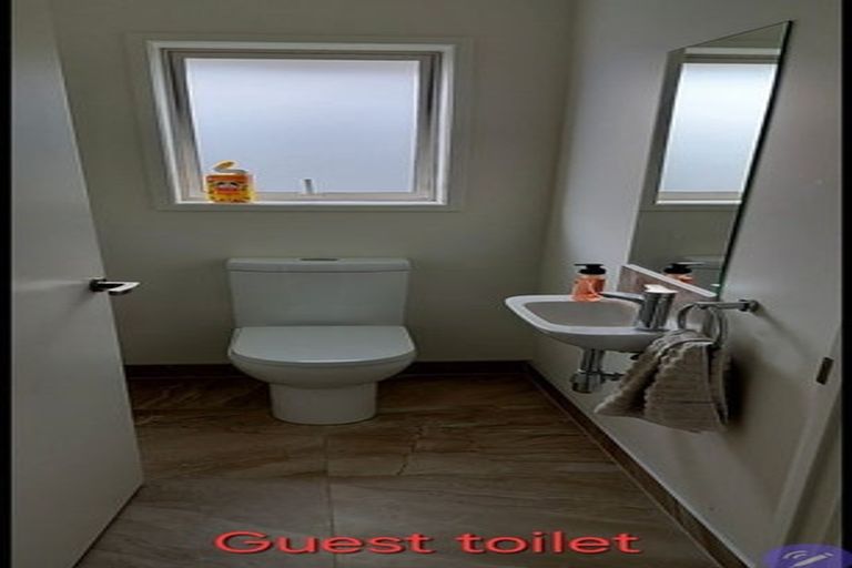 Photo of property in 10 Karearea Drive, Coastlands, Whakatane, 3120