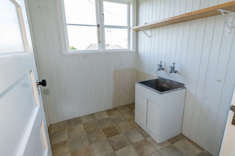 Photo of property in 37 Puketai Street, Andersons Bay, Dunedin, 9013