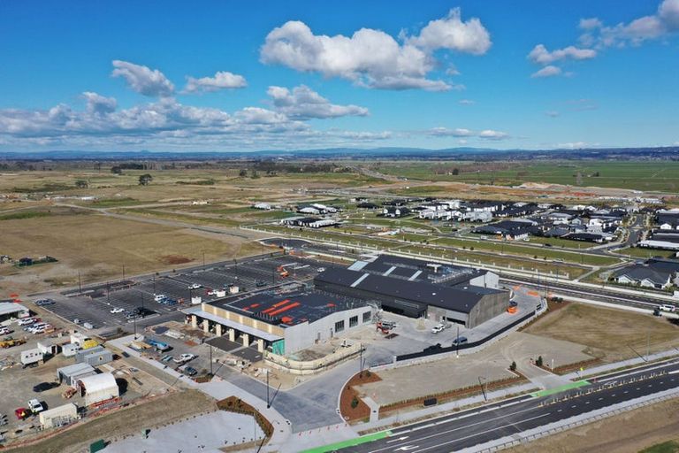 Photo of property in 73 Riley Crescent, Papamoa Beach, 3118