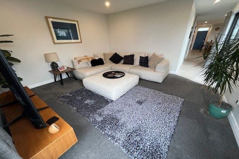 Photo of property in 20e Waterloo Street, Howick, Auckland, 2014