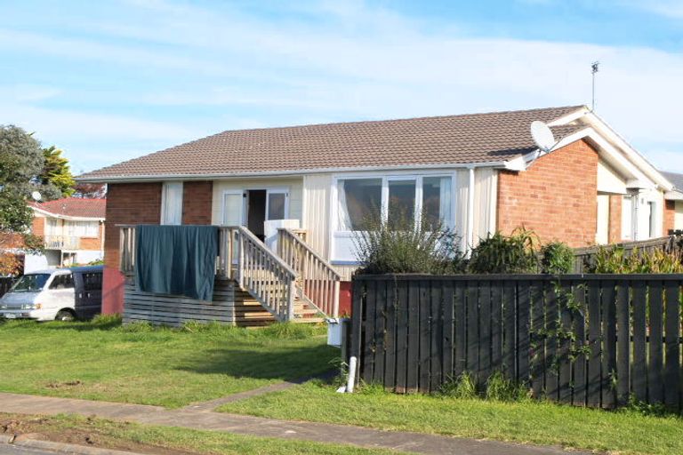 Photo of property in 3 Cromer Place, Mangere East, Auckland, 2024