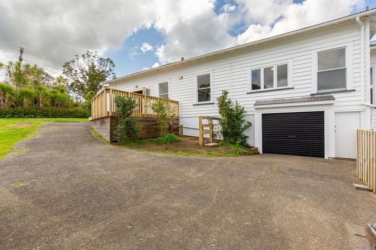 Photo of property in 218 Annandale Road, Kumeu, 0782