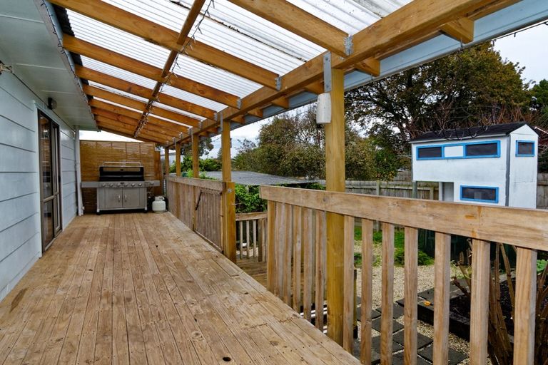 Photo of property in 6 Glen Road, Ranui, Auckland, 0612