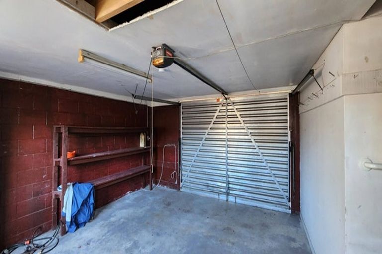 Photo of property in 1/11 Siska Place, Upper Riccarton, Christchurch, 8041