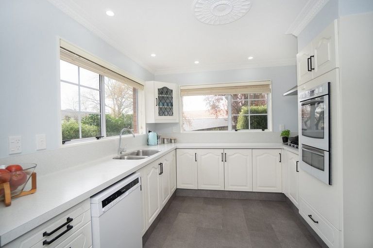 Photo of property in 26a Karina Terrace, Roslyn, Palmerston North, 4414
