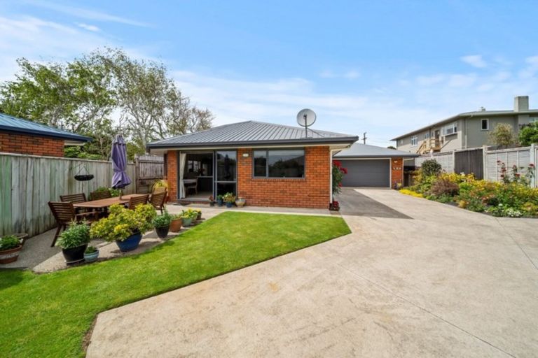 Photo of property in 9a Wilton Street, Westown, New Plymouth, 4310