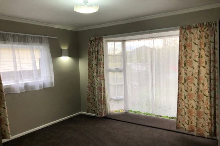 Photo of property in 232 Avonhead Road, Avonhead, Christchurch, 8042