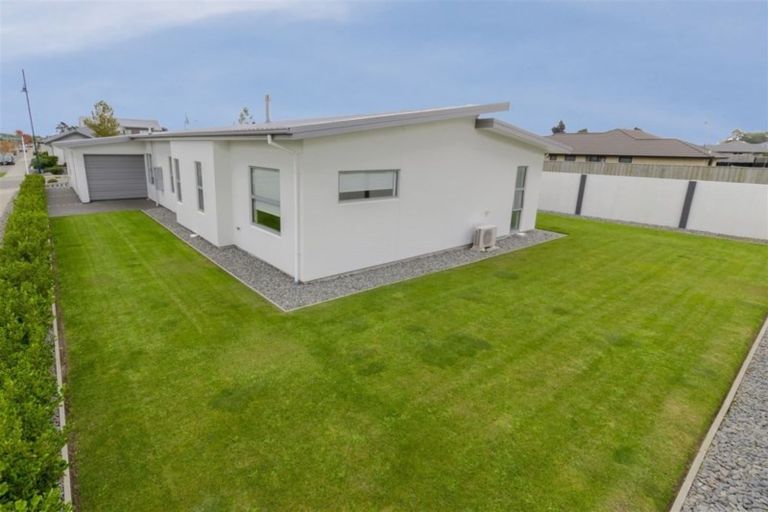 Photo of property in 2 Nga Tupuna Street, Pegasus, 7612