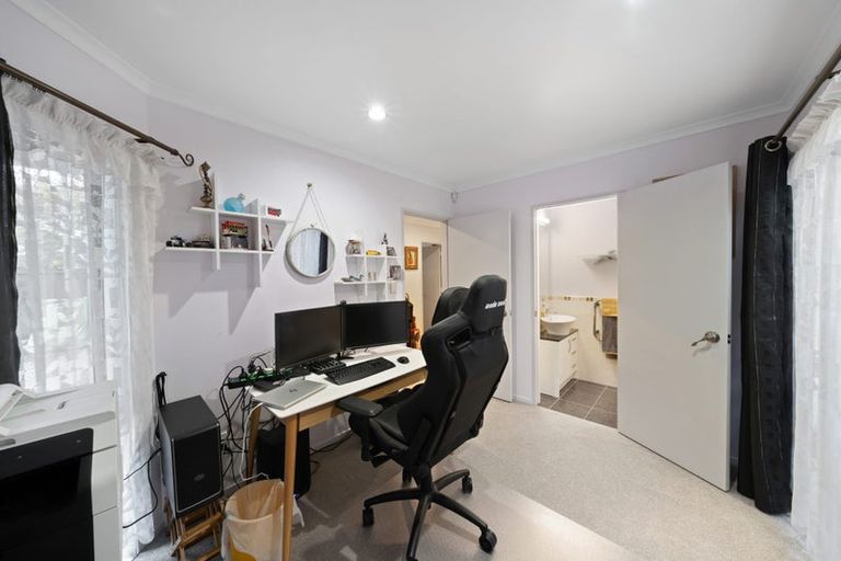 Photo of property in 3 Bezar Place, Flat Bush, Auckland, 2016