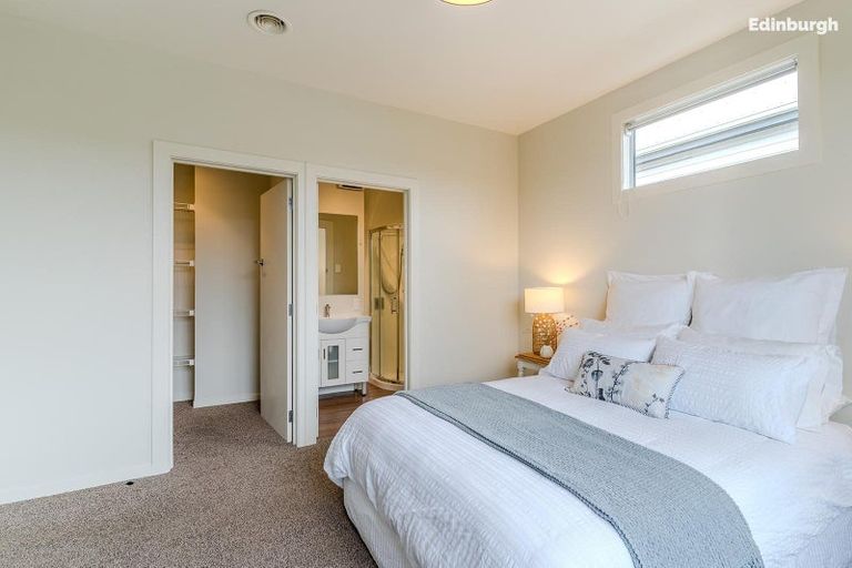 Photo of property in 142 Victoria Road, Saint Kilda, Dunedin, 9012