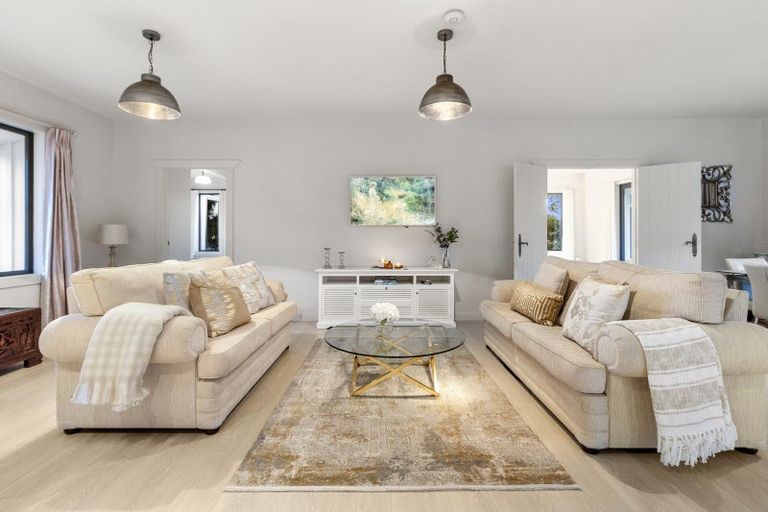 Photo of property in 24 Ellett Road West, Karaka, Papakura, 2580