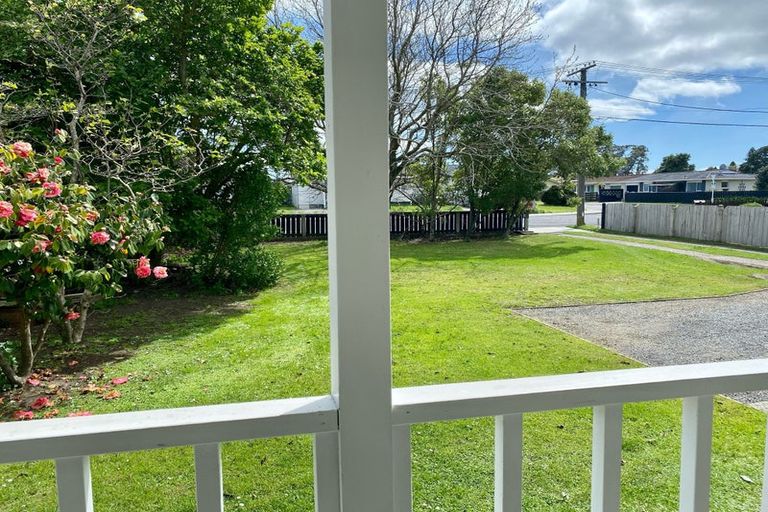 Photo of property in 8 Arawhata Road, Paraparaumu, 5032