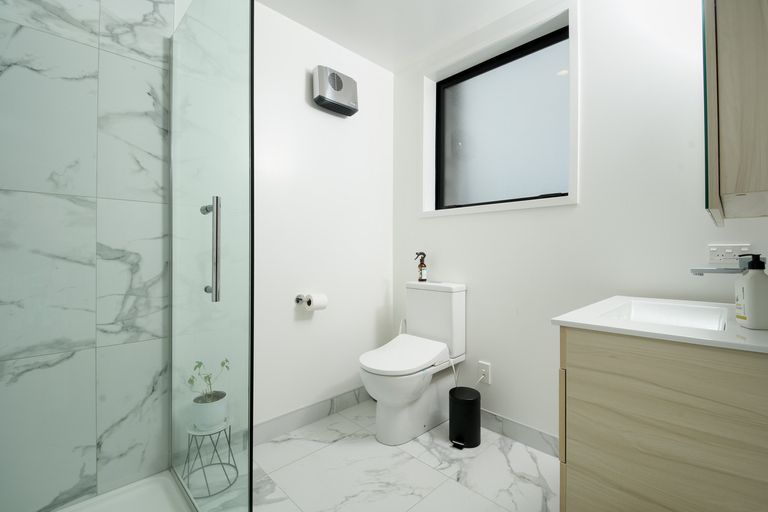 Photo of property in 3/57 Taikata Road, Te Atatu Peninsula, Auckland, 0610