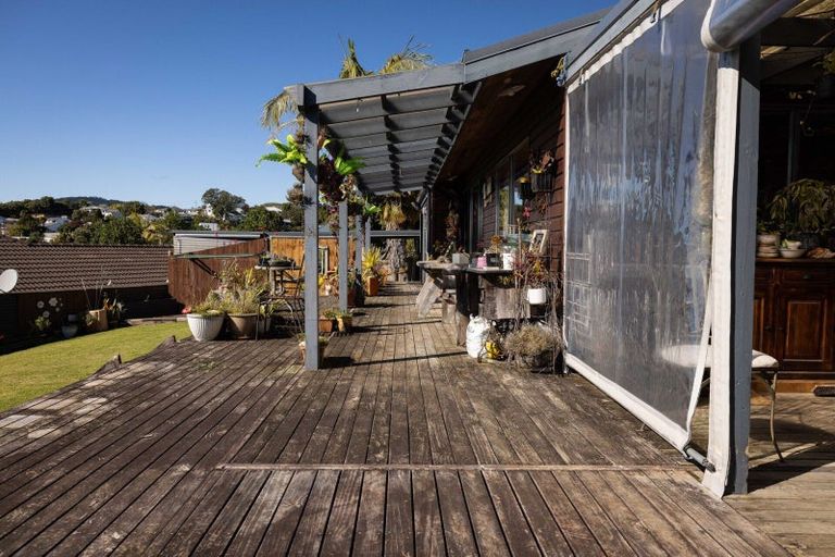 Photo of property in 27 Bateleur Close, Welcome Bay, Tauranga, 3112