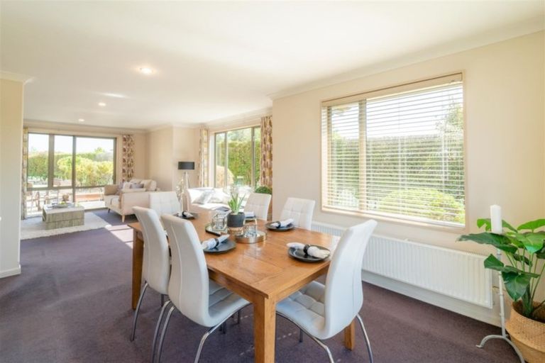 Photo of property in 39 Coppinger Terrace, Aidanfield, Christchurch, 8025