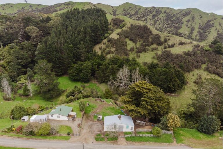 Photo of property in 504 Totara Road, Kumeroa, Woodville, 4997
