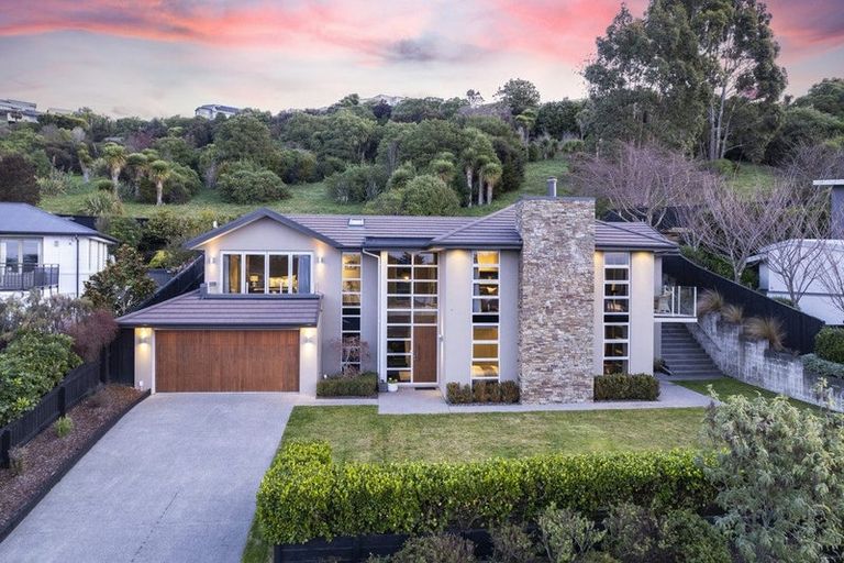 Photo of property in 20 Rushden Rise, Westmorland, Christchurch, 8025