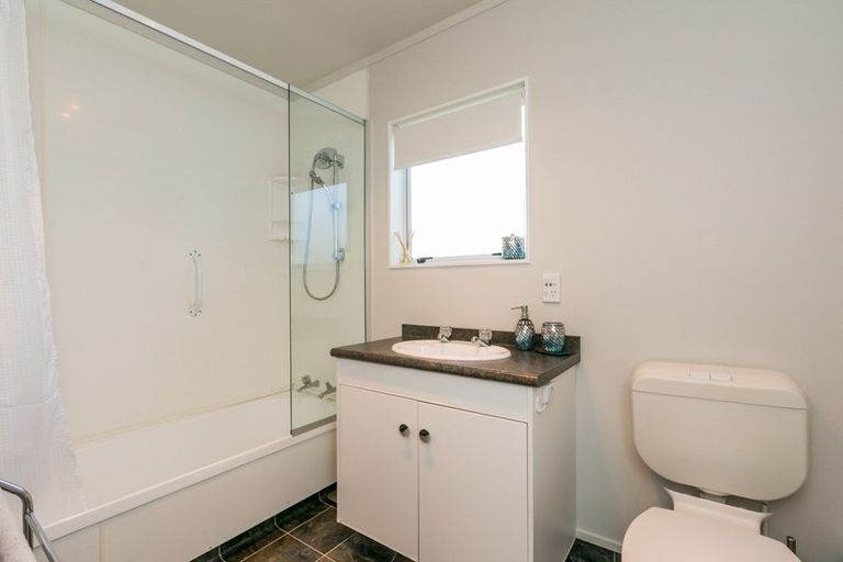 Photo of property in 26 Bedford Road, Marewa, Napier, 4110