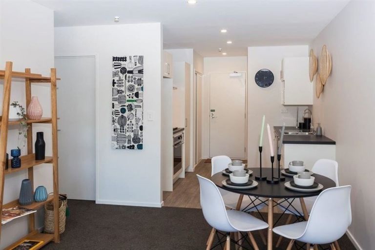 Photo of property in 2/40 Draper Street, Richmond, Christchurch, 8013