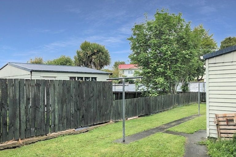 Photo of property in 211-214 Anzac Parade, Whanganui East, Whanganui, 4500