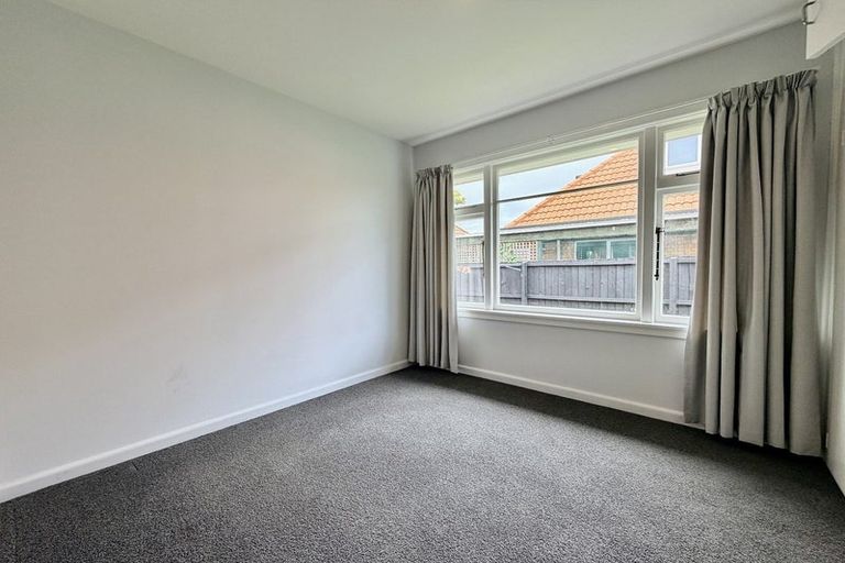 Photo of property in 35 Vagues Road, Northcote, Christchurch, 8052