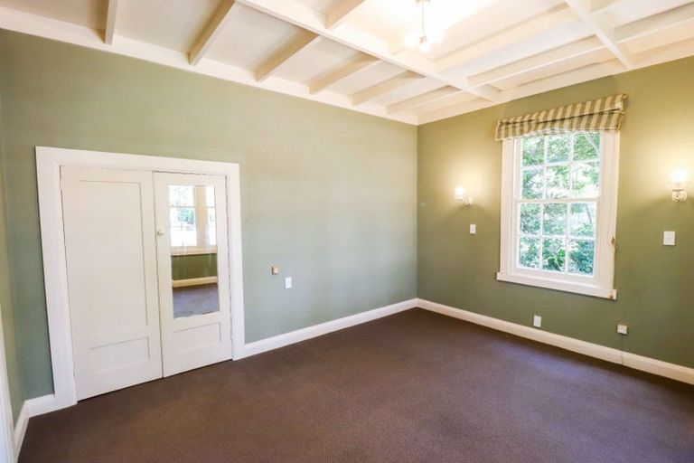 Photo of property in 177 Fitzherbert Avenue, West End, Palmerston North, 4410