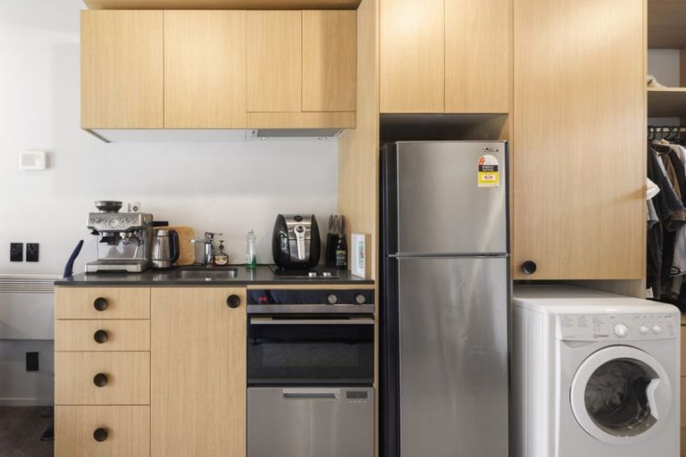 Photo of property in Vedado Apartments, 109/41 Hopper Street, Mount Cook, Wellington, 6011