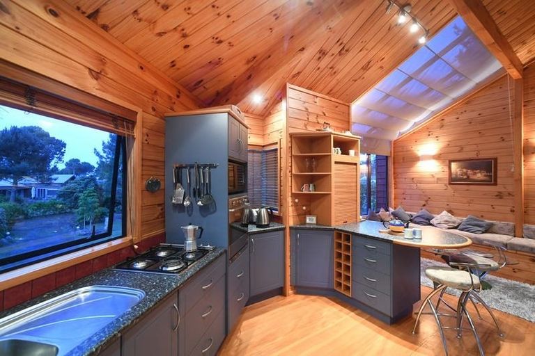 Photo of property in 821 Matarangi Drive, Matarangi, Whitianga, 3592